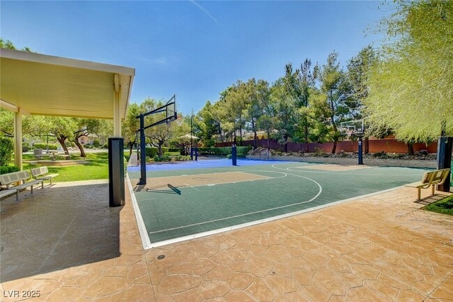 Photo - 209 Surtees Point St