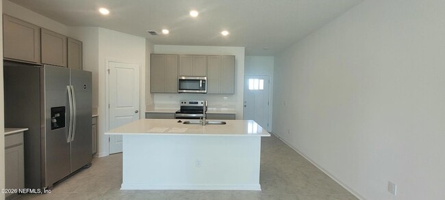 Building Photo - 3764 Athenian Wy