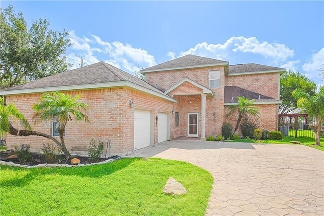 Building Photo - 1801 S Erica St