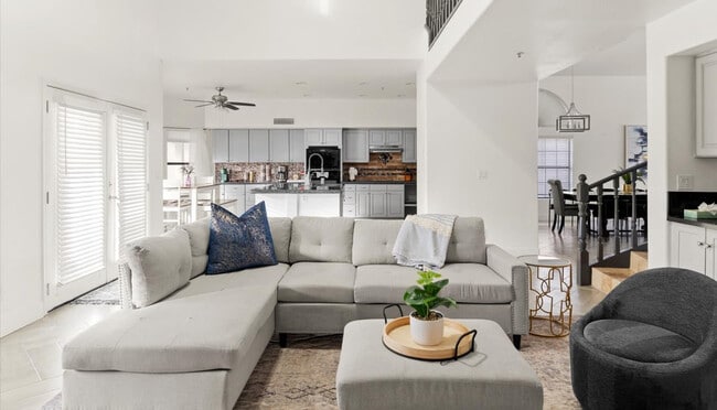 Photo - 11264 N 128th Pl Unit ID1356268P