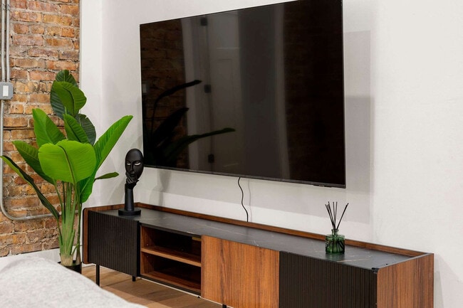 Photo - 1941 W Augusta Blvd Unit ID1381286P