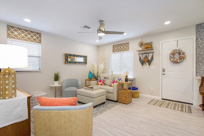 Building Photo - 4413 Little Hickory Rd Unit SI ID1534819P