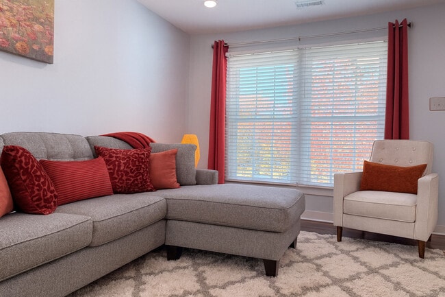 Photo - 445 Short Hills Dr Unit ID1347630P