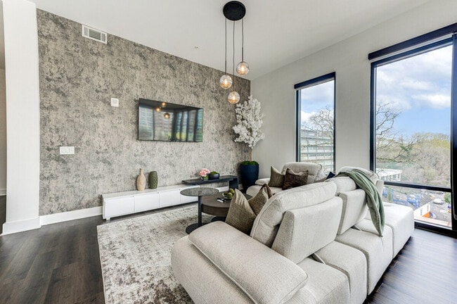 Photo - 1075 Peachtree Rd Unit SI ID1501472P