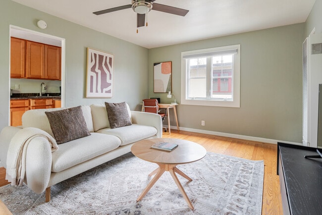 Photo - 327 Hawthorne Ave Unit FL1-ID2114