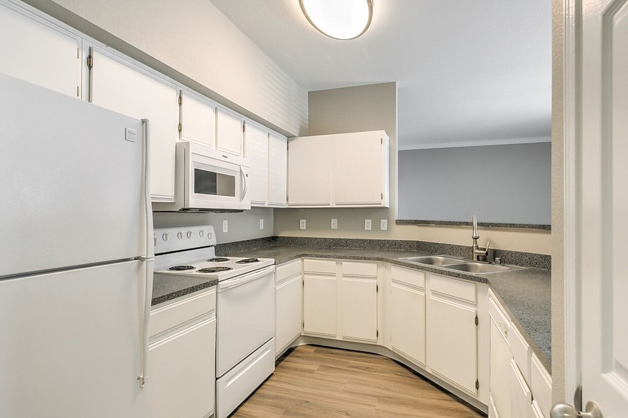 Floor Plan - B4 Reno