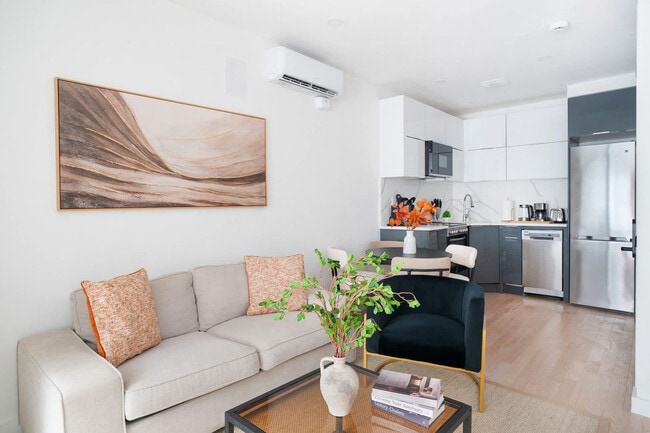 Photo - 347 E 78th St Unit SI ID1460467P