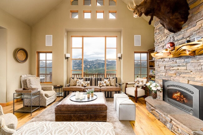 Building Photo - 3 Cowboy Heaven Spur Rd Unit ID1255716P