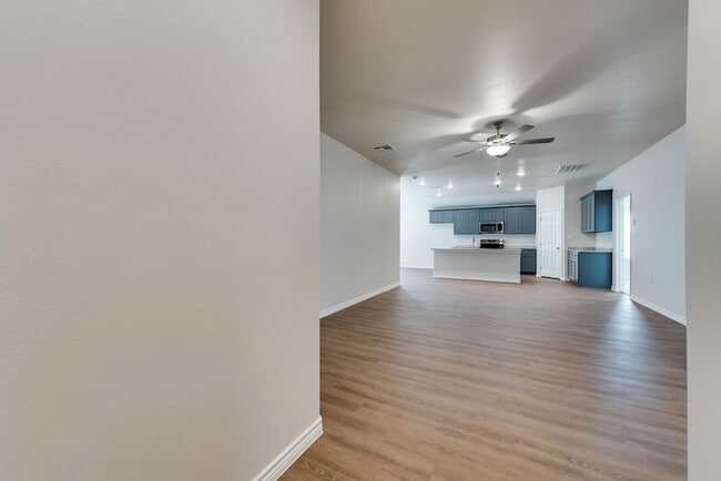 Photo - 1409 Bajada St