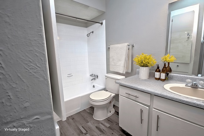 Photo - Devon Park Apartments