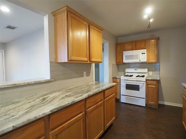 Photo - 4508 Bennett Ave