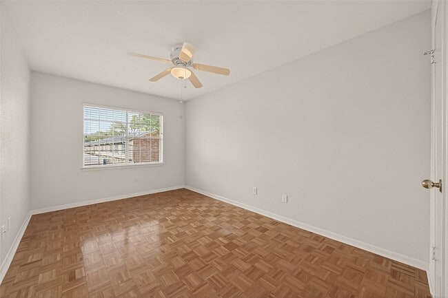 Photo - 6404 Burgoyne Dr. Unit 159