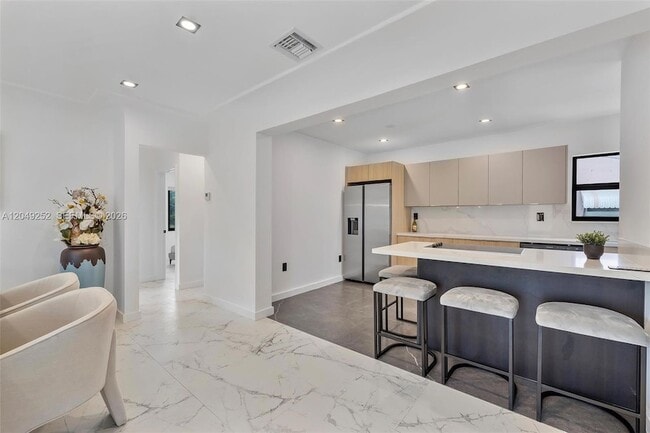 Photo - 501 NW 46th St