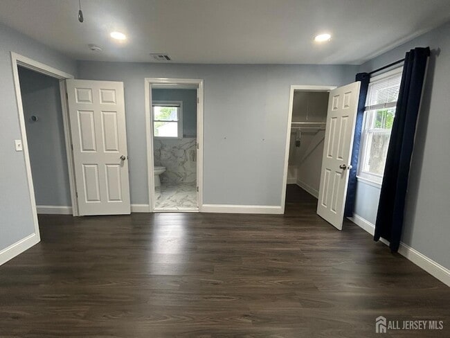 Photo - 190 Green St