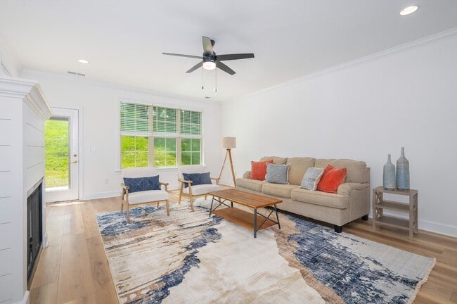 Photo - 116 Nickolas Cir