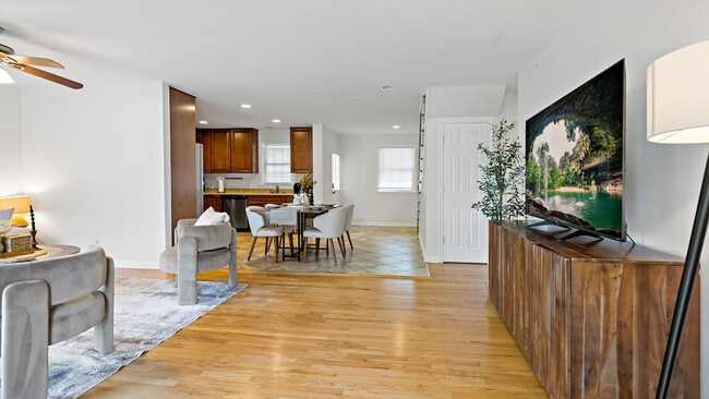 Photo - 6365 Columbia Pike Unit SI ID1395375P
