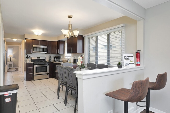 Photo - 4552 Kenilworth Ave Unit ID1285031P