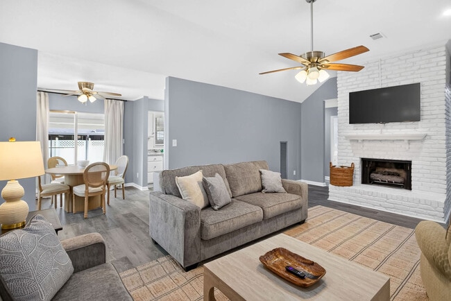 Building Photo - 390 Dalraida Rd Unit SI ID1596226P