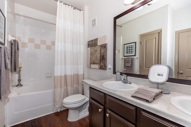 Photo - Town Creek Village Apartments