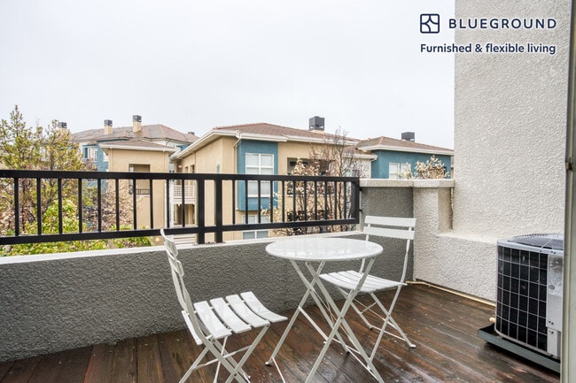 Photo - 1259 Lakeside Dr Unit FL3-ID1330