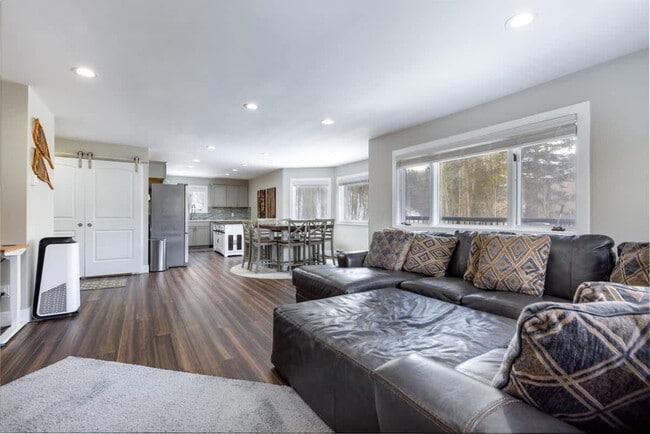 Photo - 290 Broken Lance Dr Unit ID1387670P