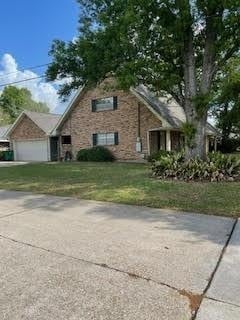 Photo - 1000 Rural St