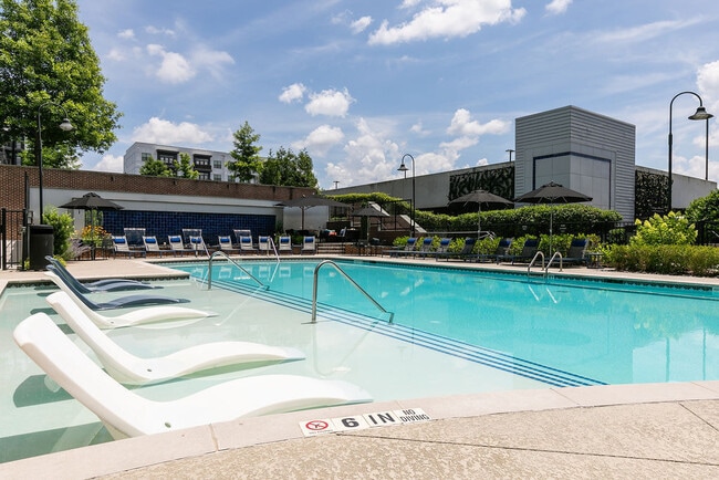 Photo - Siena Suwanee Town Center