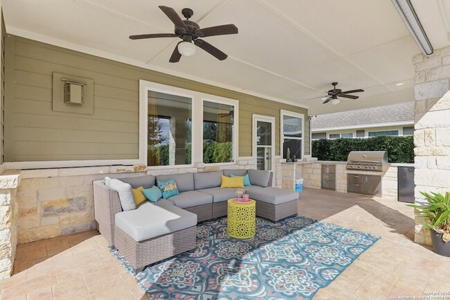 Photo - 8732 Stackstone