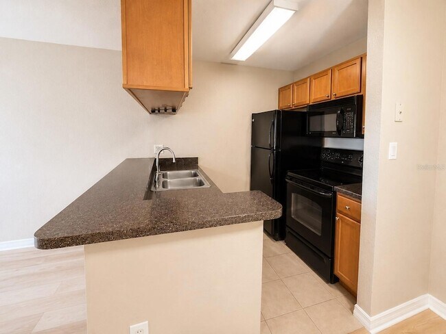 Photo - 203 Lake Parsons Green Unit 108