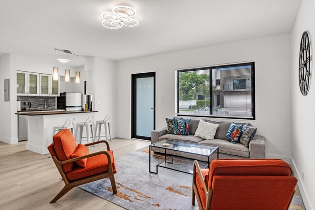 Building Photo - 1634 SW 4th Ave Unit ID1049785P