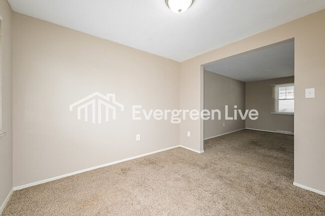 Photo - 1022 Taylor St
