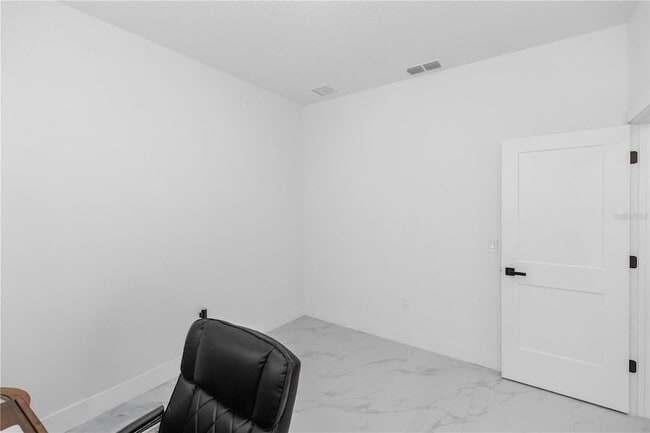 Photo - 780 Kangaroo Ct