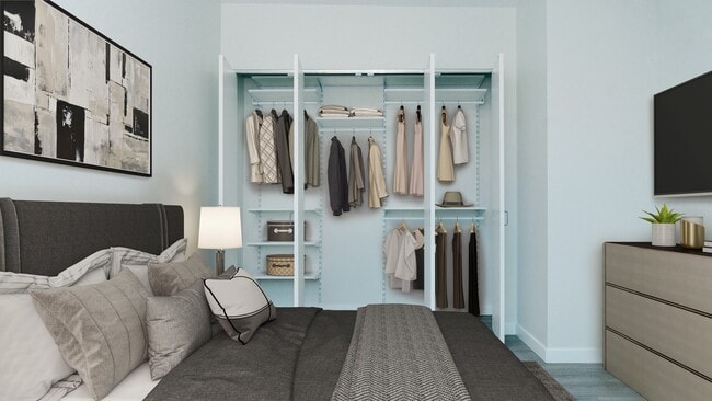 Photo - Howard Manor