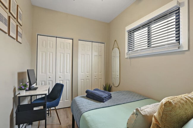 Photo - 4934 Kingston Ave Unit SI ID1366948P