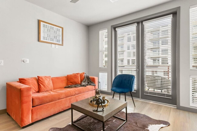 Building Photo - 400 N 2nd Ave Unit SI ID1014575P