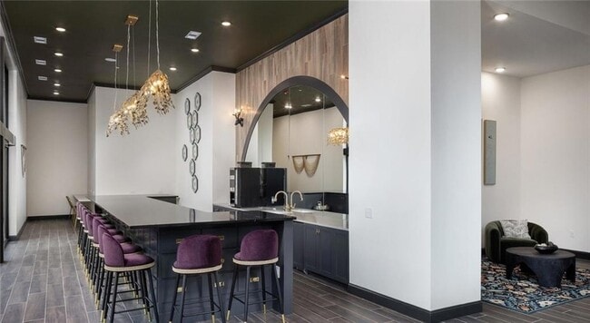 Photo - 5672 Peachtree Pkwy