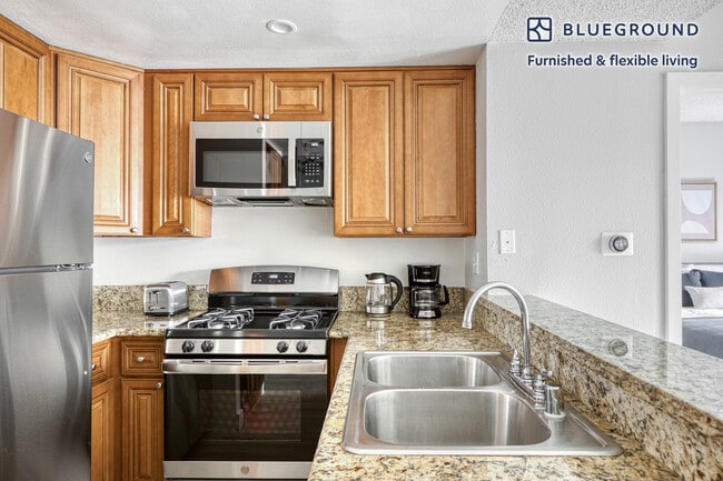 Photo - 5047 Bakman Ave Unit FL3-ID592