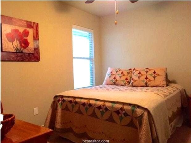 Photo - 2810 Silver Oak Dr