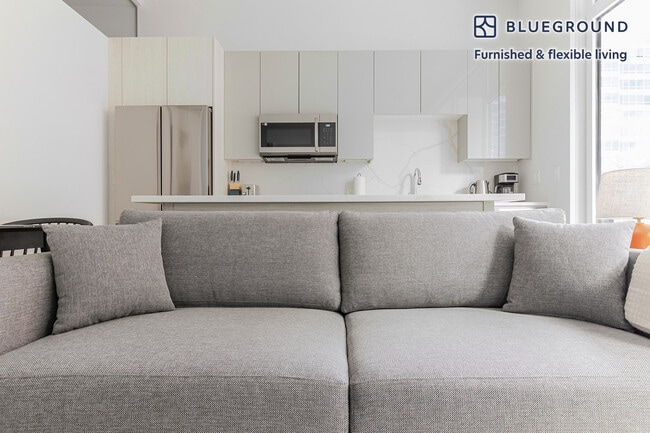 Photo - 812 W Adams St Unit FL5-ID1253