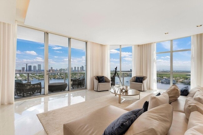 Photo - 17301 Biscayne Blvd Unit PH 7