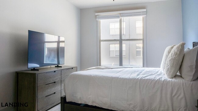 Photo - 49 Boulevard SE Unit C-336