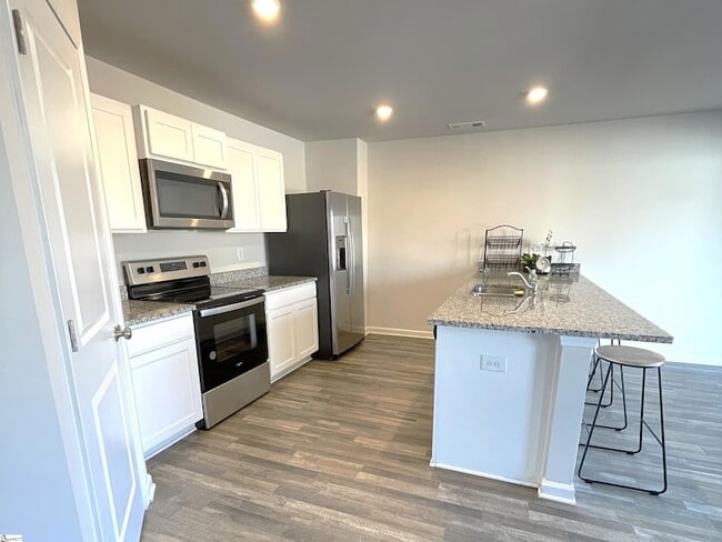 Photo - 4060 Garrison Ln