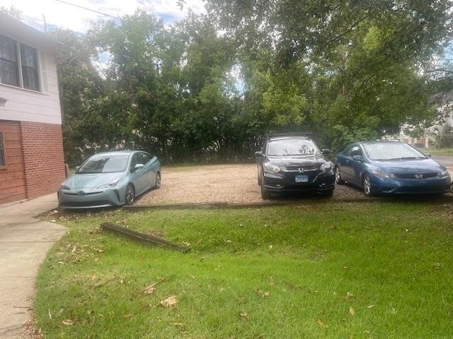 Photo - 222 Rivoli Rd