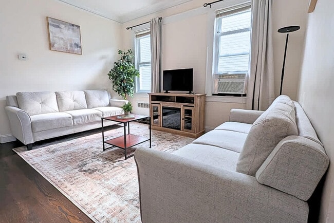 Building Photo - 108 Gotthart St Unit FL2-ID1301598P