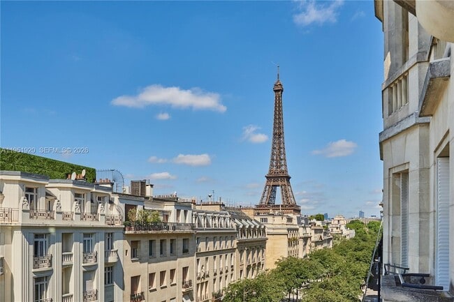 Building Photo - 9 Avenue Frederic Le Play Ave Unit LP402