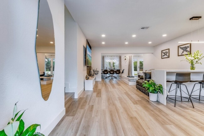 Photo - 834 SW 14th Ct Unit ID1287065P