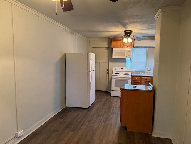 Photo - 8-3 Parker Avenue