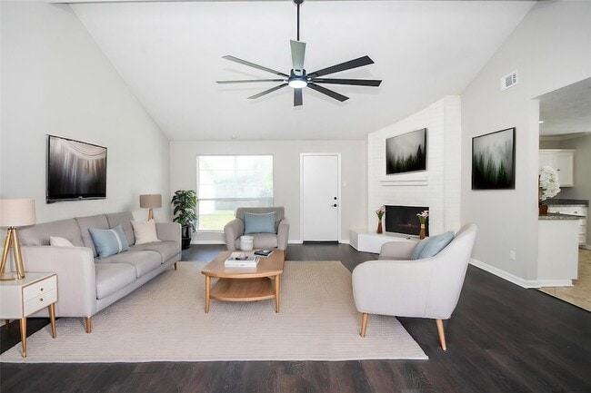 Photo - 6906 Grant Dr