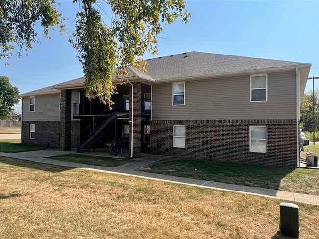 Photo - 226 Sadie Ln