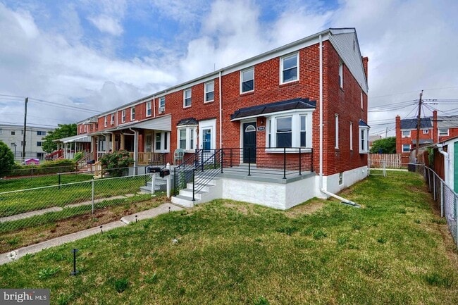 Photo - 1944 Quentin Rd